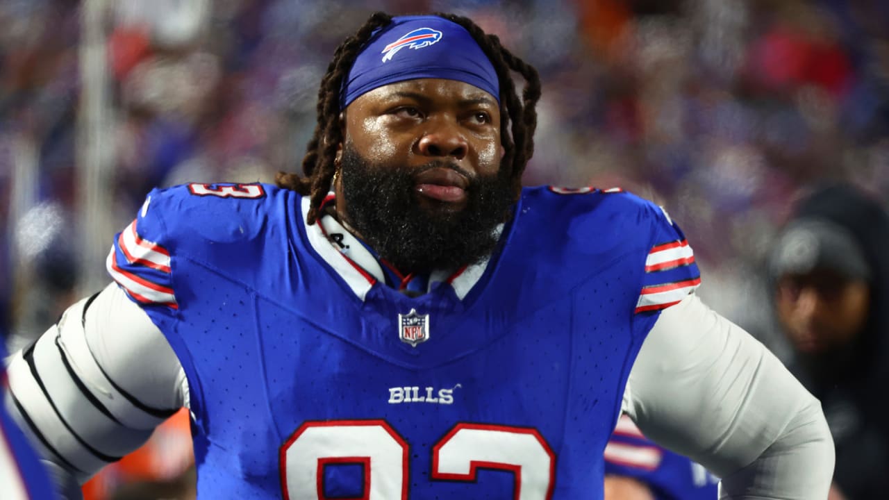 Cowboys, Linval Joseph make it official for 2024