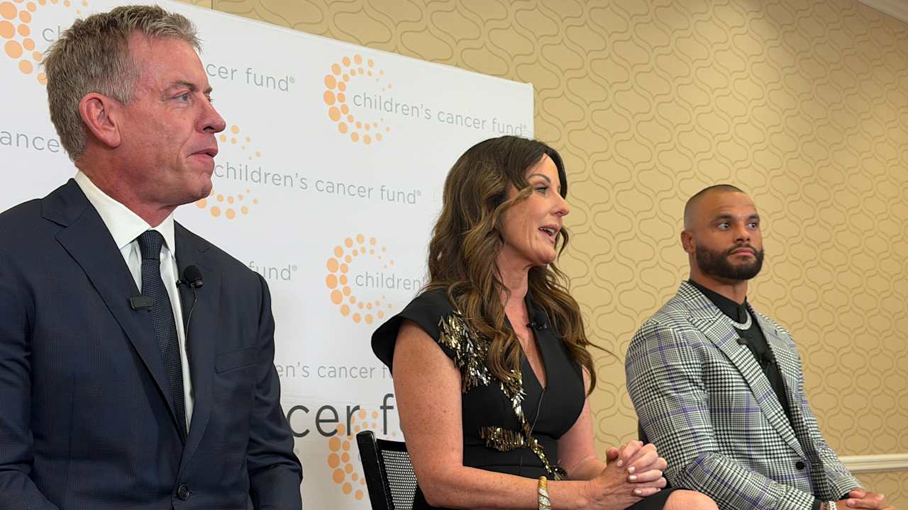 Dak Prescott, Troy Aikman share the stage for Children’s Cancer Fund Gala