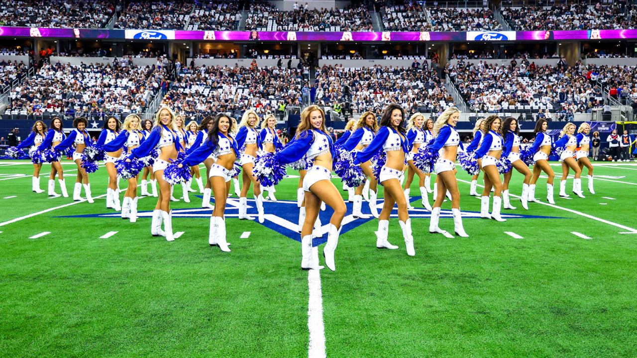 Netflix behindthescenes series America's Sweethearts Dallas Cowboys