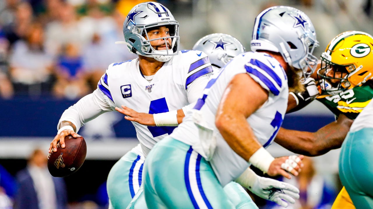 Dallas Cowboys vs. Green Bay Packers Playoff Showdown and Historic