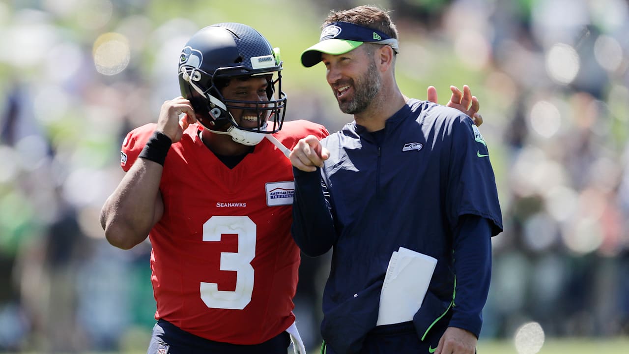 Schotty, Russell Wilson connection creates ‘chess match’