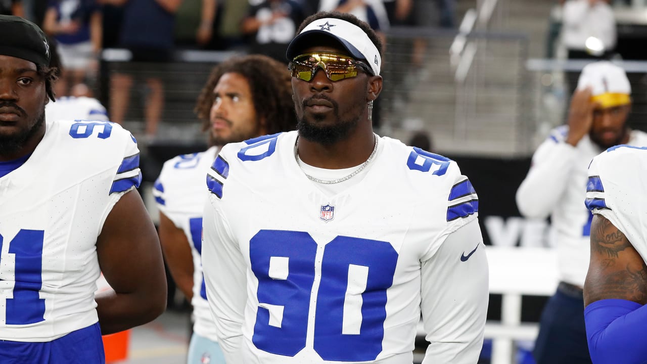 DeMarcus Lawrence Hits Injured Reserve, Impacting Cowboys' Defense ...