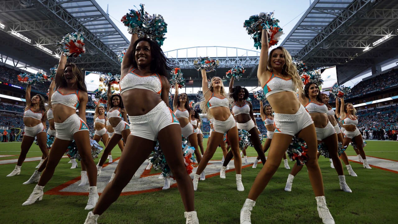 Miami Dolphins Gameday Cheer Photos Vs Falcons