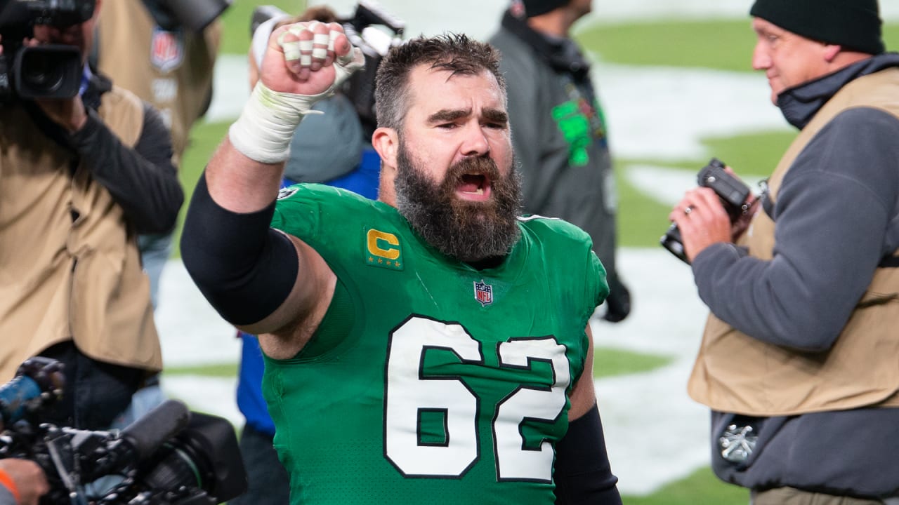 Spadaro: Jason Kelce maintains focus despite whirlwind of outside ...