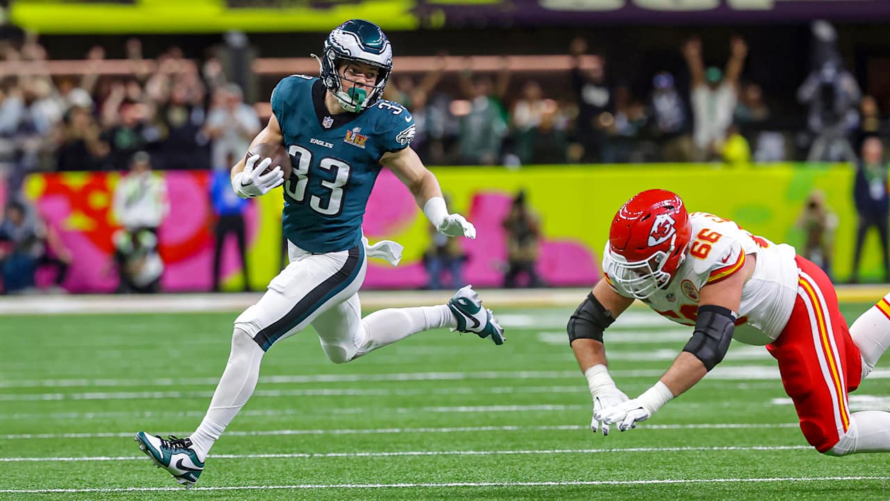 Eagles release Darius Slay