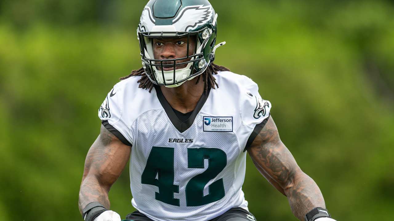 Rookie Q&A: 3 questions with Smael Mondon