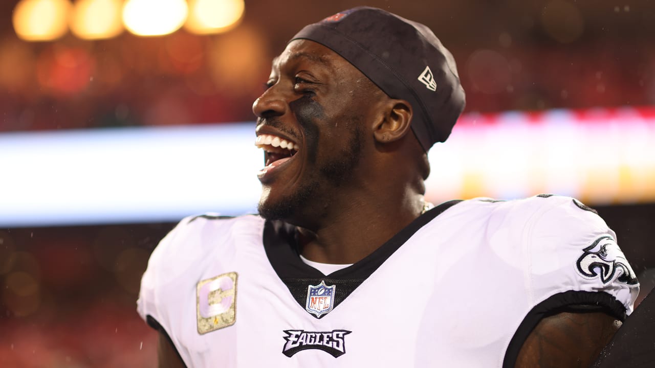 Eagles, A.J. Brown agree to 3-year contract extension