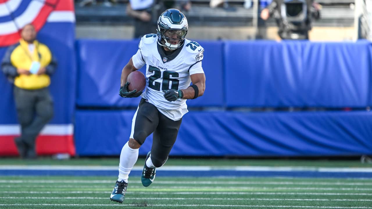 Spadaro: Saquon Barkley's storybook return keys 28-3 rout of Giants