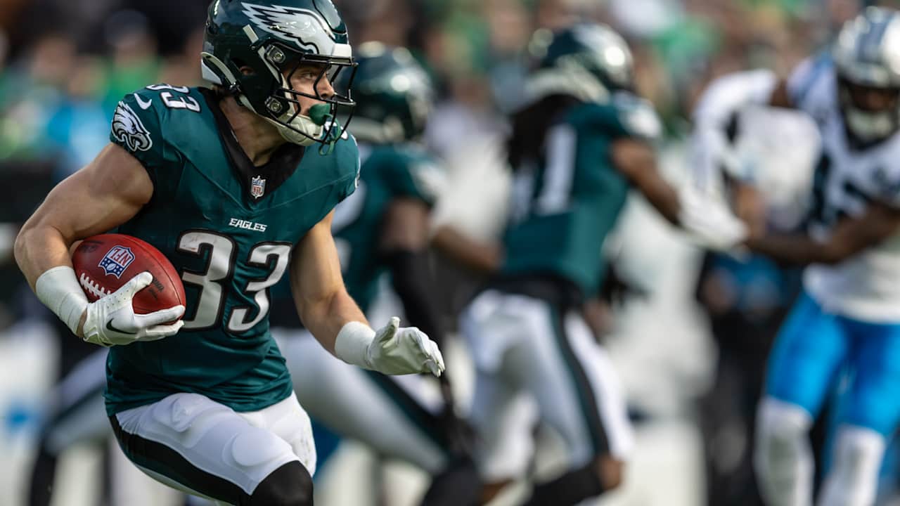 By the Numbers: Panthers vs. Eagles