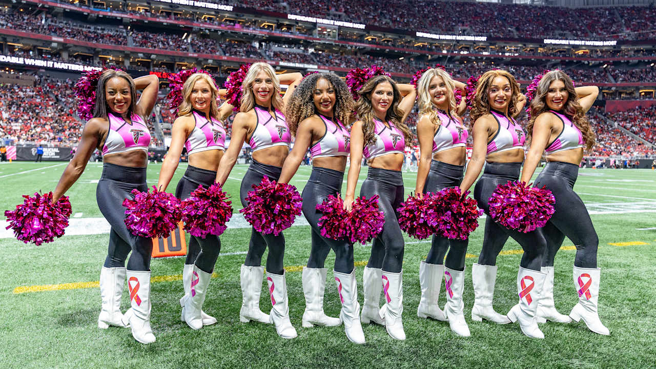 Atlanta Falcons Cheerleaders Gameday | Falcons vs Bears