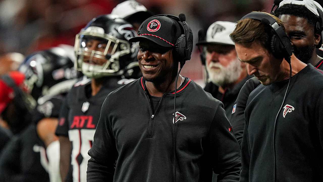 The “priceless” lesson Raheem Morris learned from Mike Tomlin is now helping the Falcons