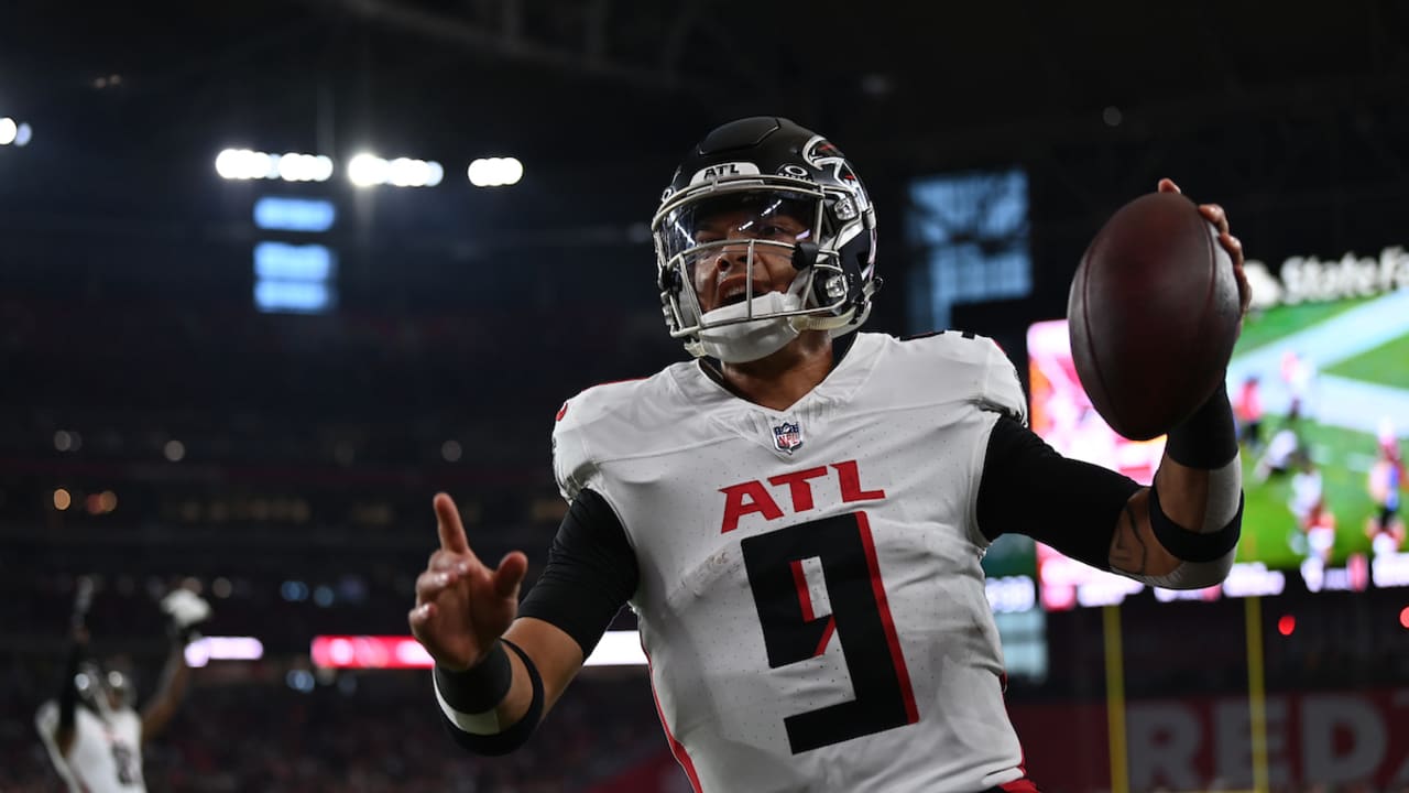 Desmond Ridder Rushes For A 9-yard Touchdown Vs. Arizona Cardinals