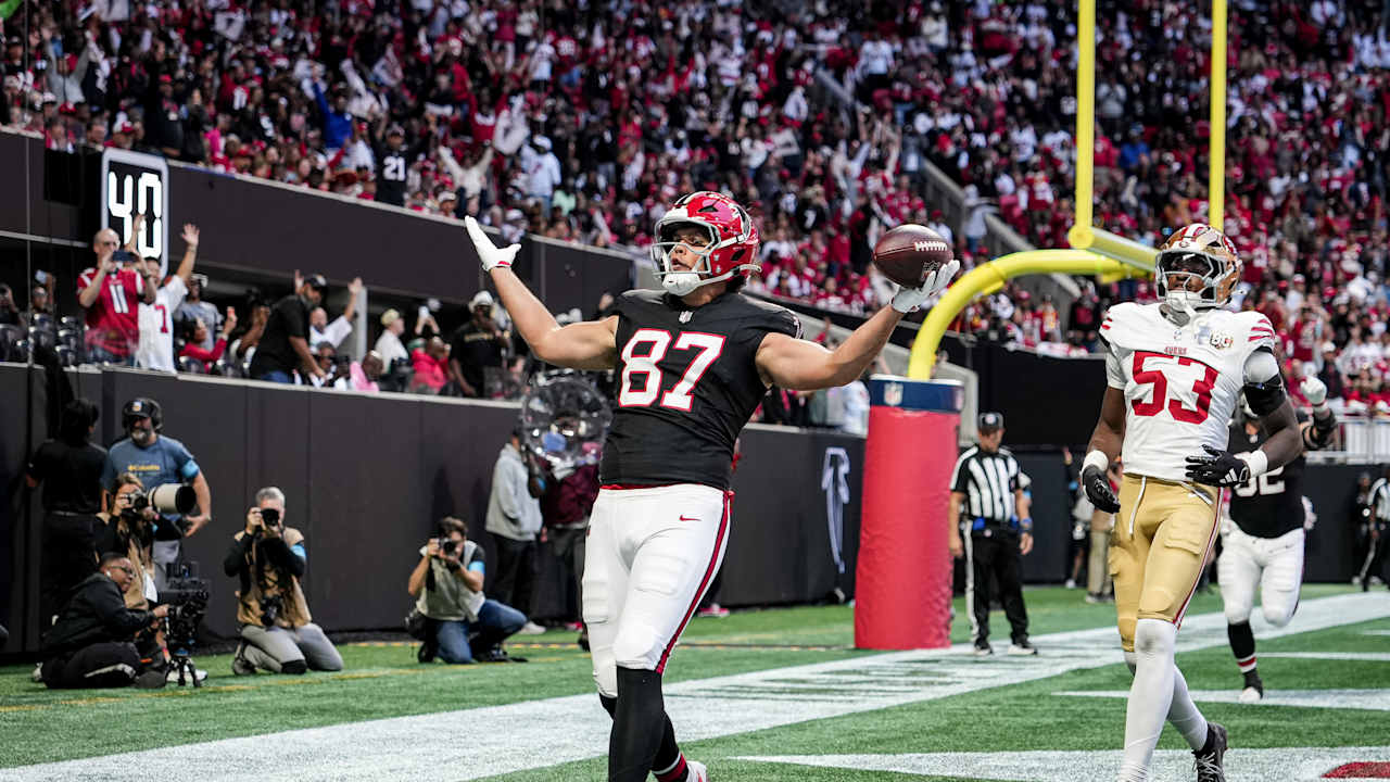 Nick Muse couldn't possibly be more wide open to snag TD pass from ...