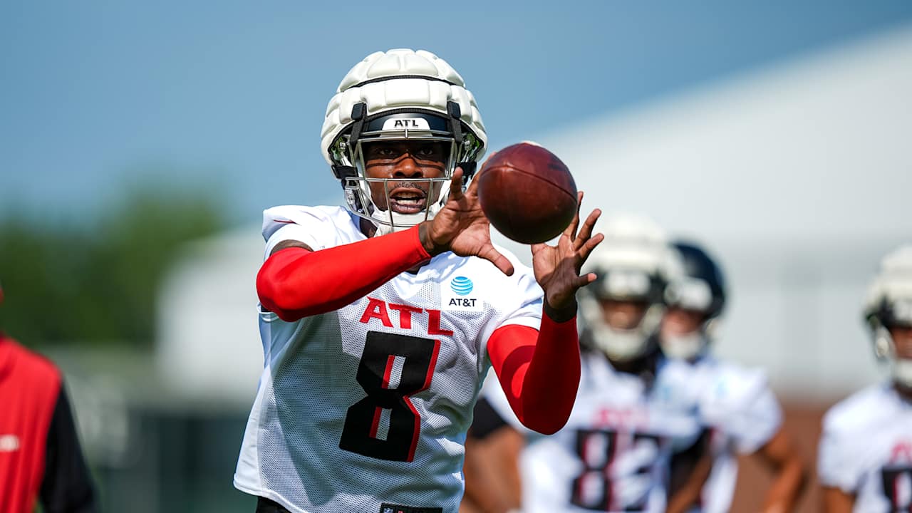 Michael Penix Jr Finding Early Chemistry With Kyle Pitts There S