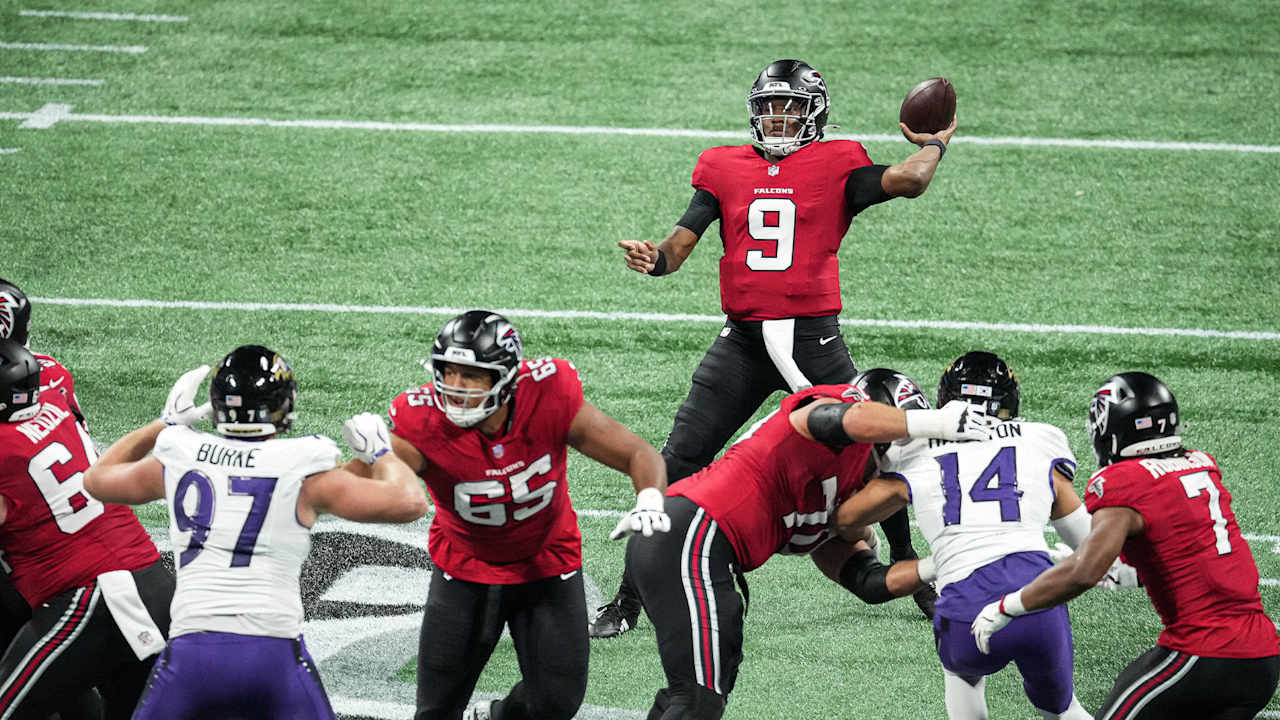 Michael Penix Jr. expected to start vs. Chicago Bears