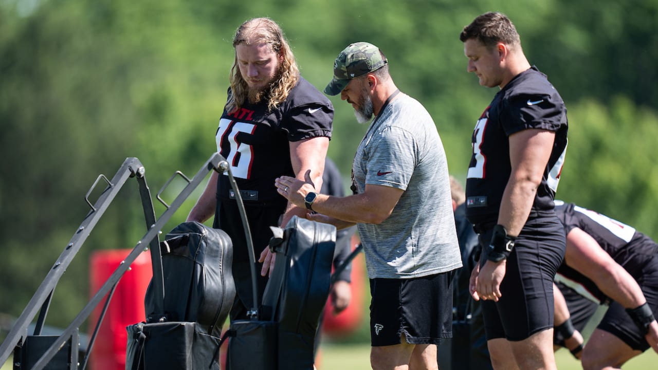 Chris Lindstrom ‘extremely fortunate’ to have offensive line continuity ...