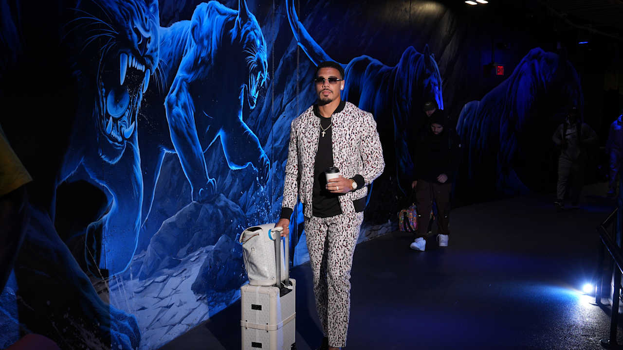 Arrival Photos Week 6 Falcons vs Panthers