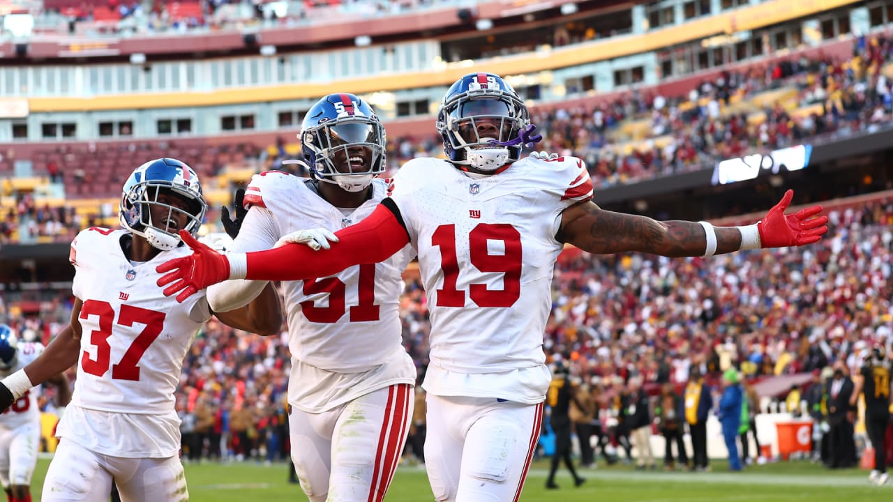 Isaiah Simmons' calls game on 54-yard pick six | Giants vs. Commanders ...