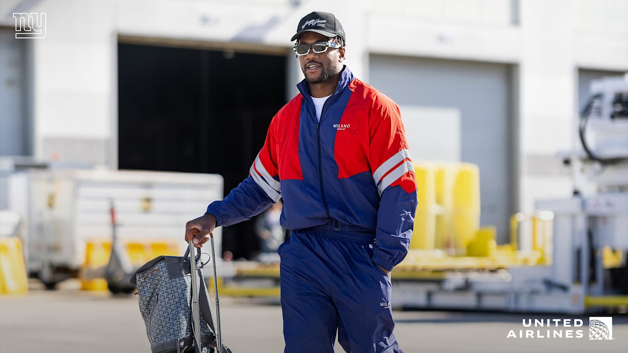 ️ Travel Photos Giants fly to Pittsburgh