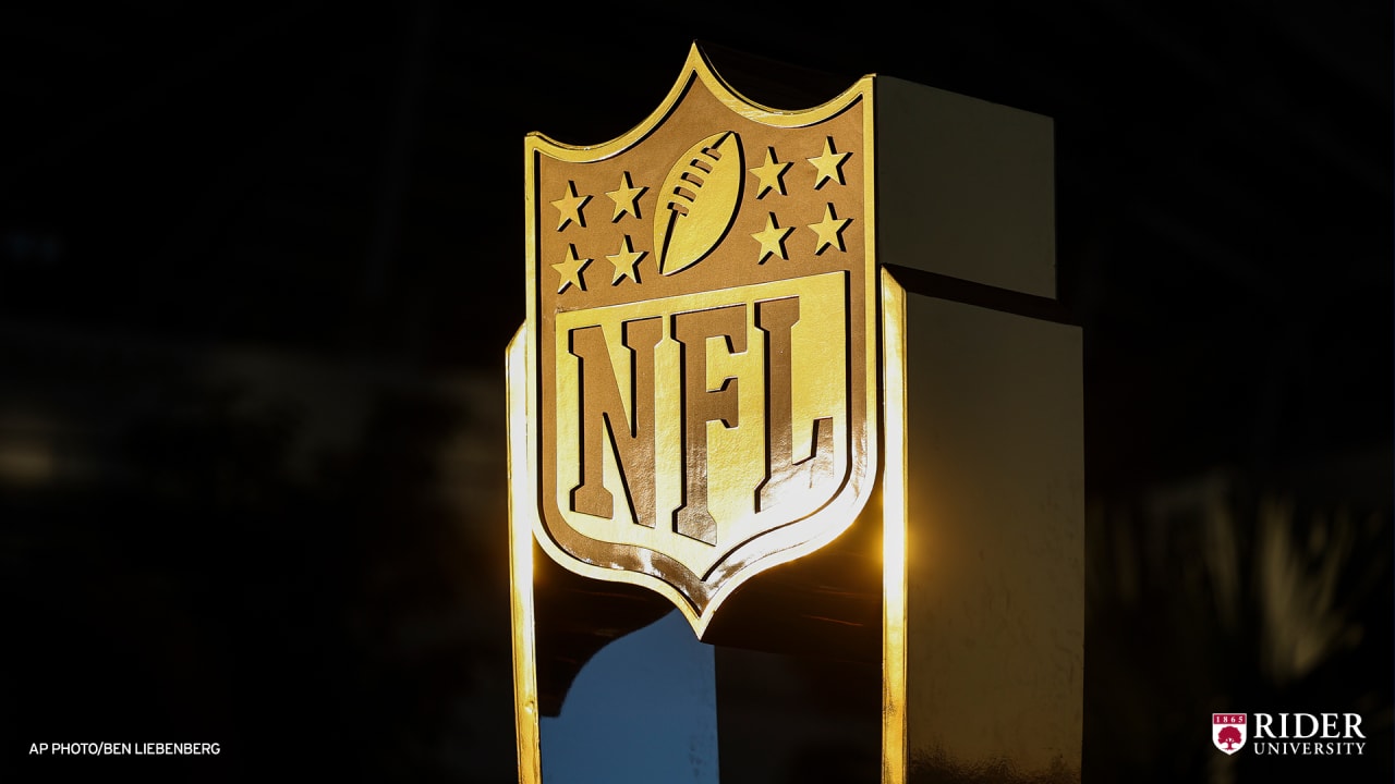 Ranking of Top NFL Free Agents for 2024 and Notable Players in the List
