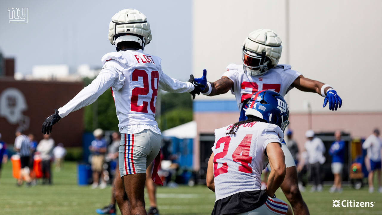 Practice Report (7/28): Giants push ball down field