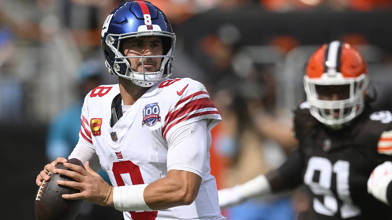 Giants show ‘resiliency on the road’ for first win