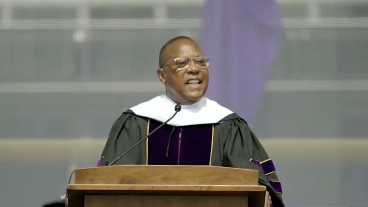 Ronnie Barnes delivers commencement speech at East Carolina University