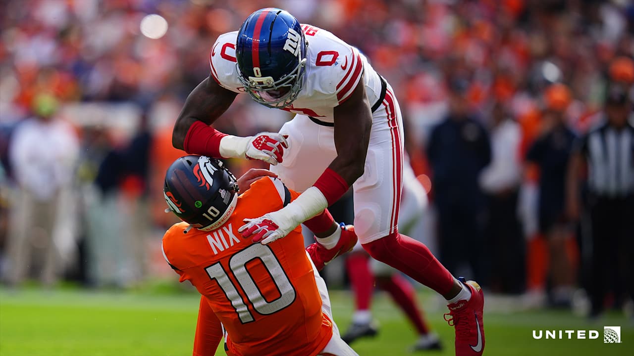 Game Photos: Giants face Broncos in Week 7