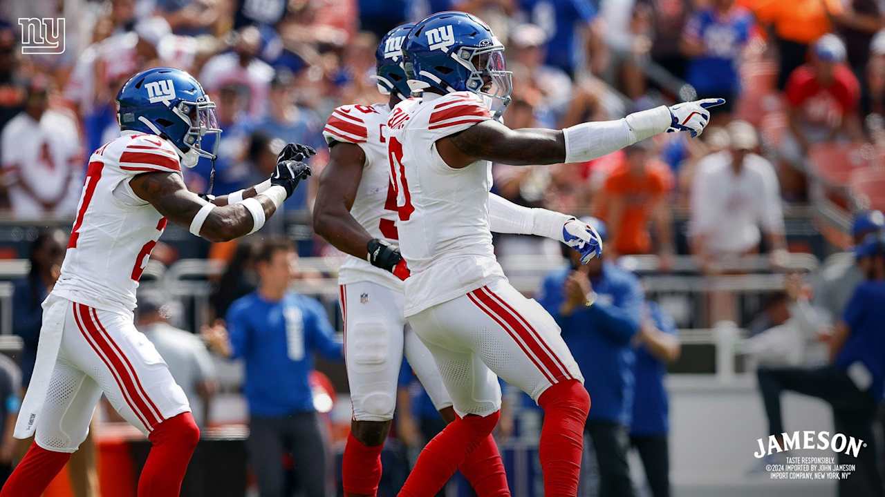 Notes & Stats: Giants notch most sacks in a decade; Malik Nabers makes history