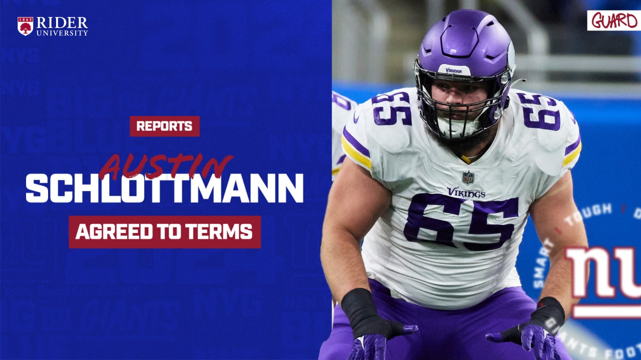 Reports: Giants agree to terms with OL Austin Schlottmann