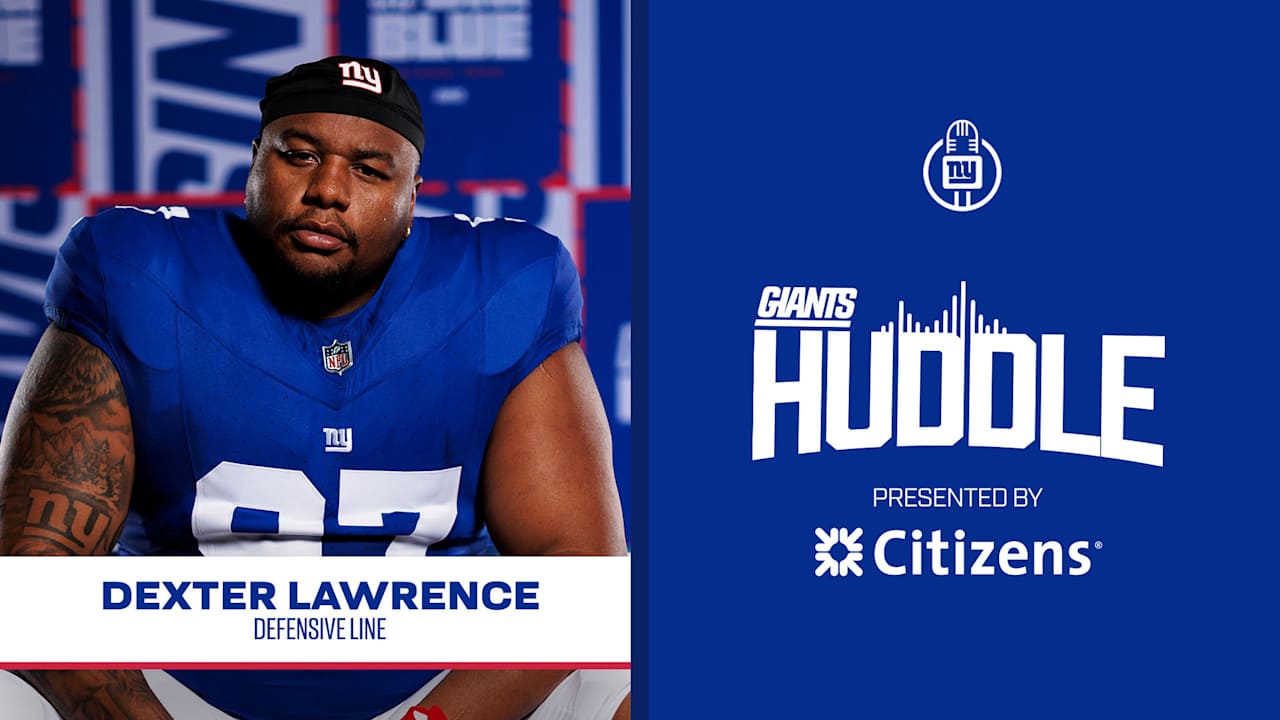 Giants Huddle | Dexter Lawrence