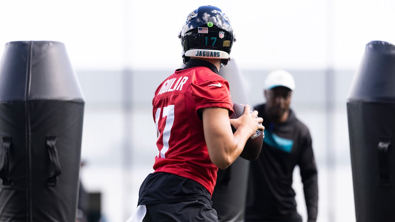 HC Liam Coen Takeaways from Initial 53-Man, Practice Squad Additions