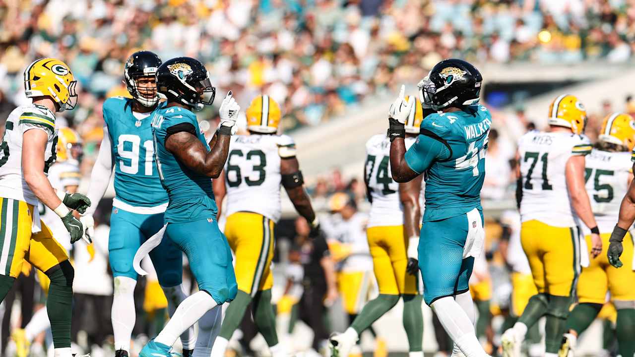 HIGHLIGHT | Walker, Hines-Allen Sack | Week 8 - Packers vs. Jaguars [VIDEO]