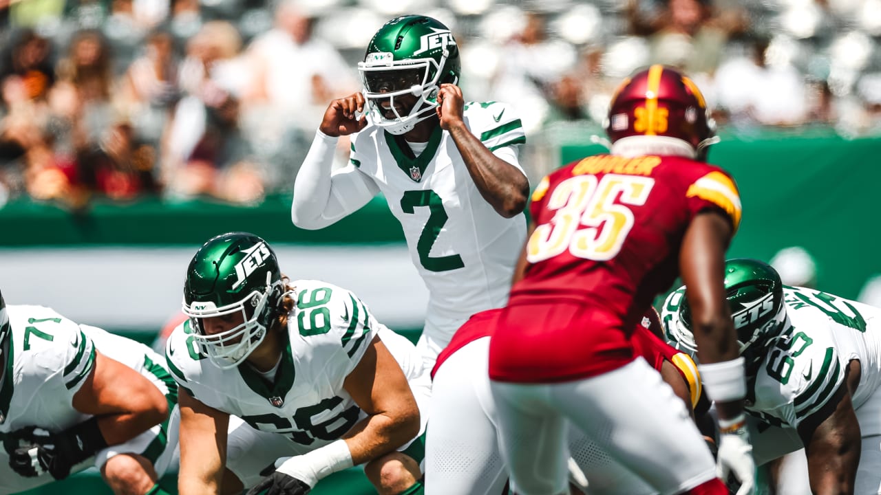 Tyrod Taylor Makes Jets Debut in Preseason vs. Commanders