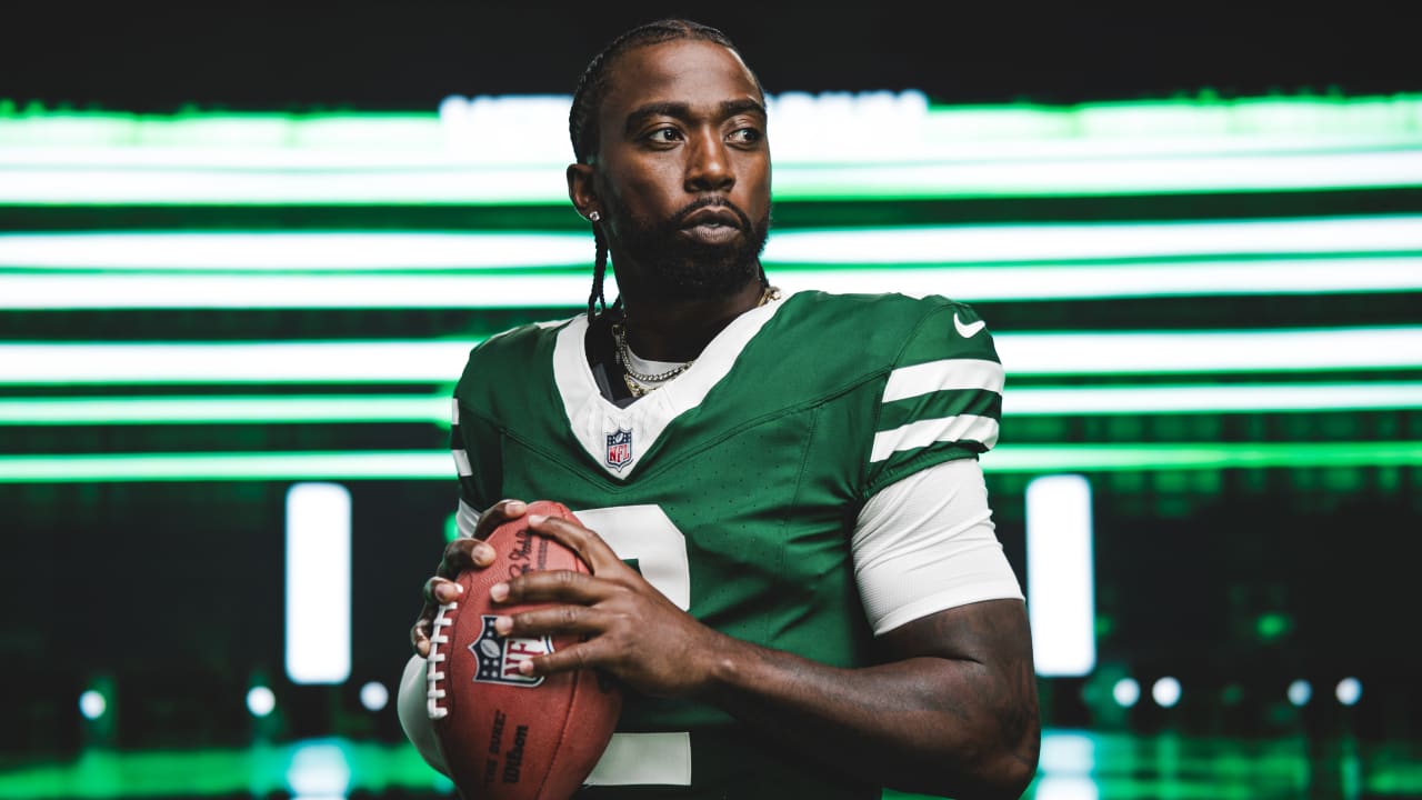 How Does Tyrod Taylor Think He Can Help the Jets?