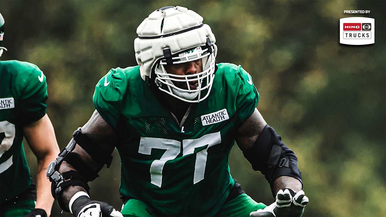 Gallery Best Practice Photos from a Rainy Thursday at 1 Jets Drive