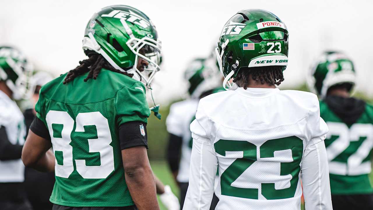 The 'Insane' Reunion of WR Omar Cooper Jr. and CB D'Angelo Ponds