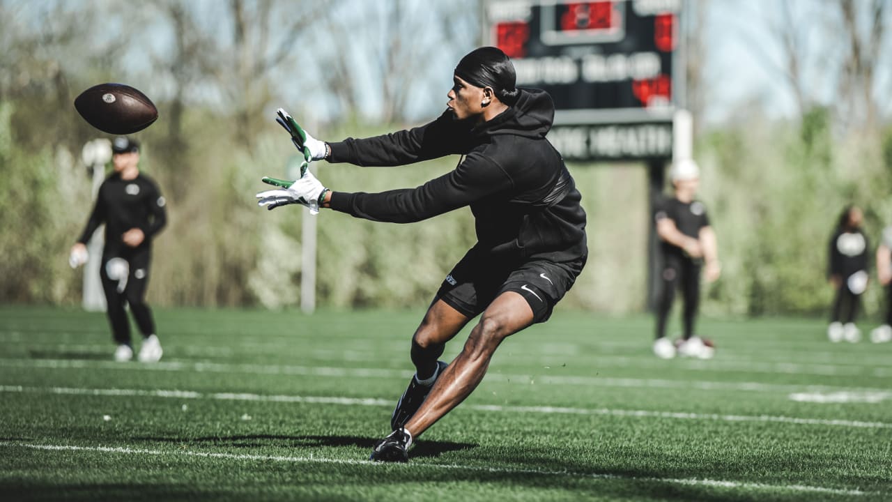 Through the Lens | All the Best Photos from Phase 2 of Offseason Workouts