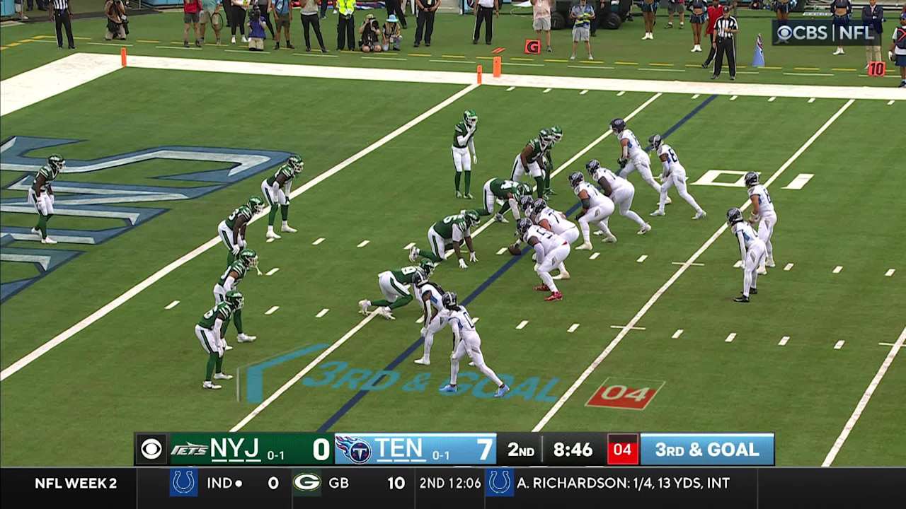 Highlight Quincy Williams Recovers a Will Levis Fumble