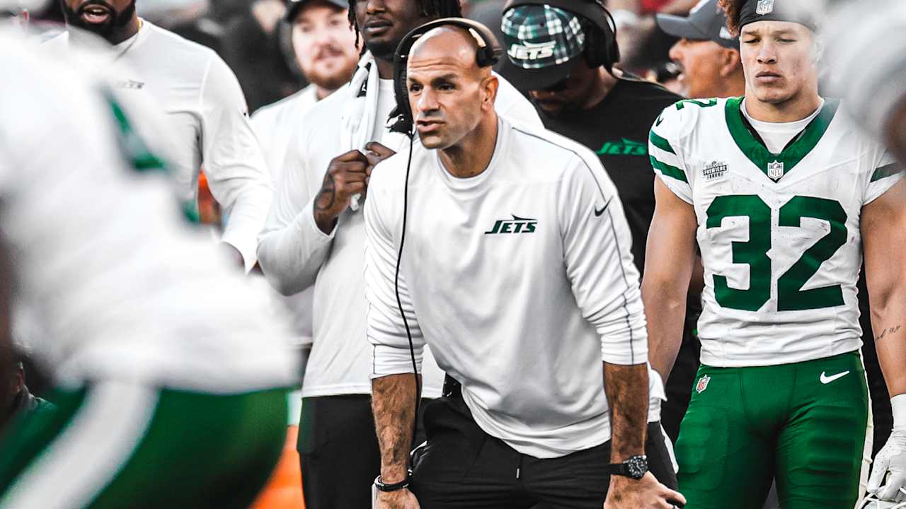 How Is Jets HC Robert Saleh Changing His Approach for 