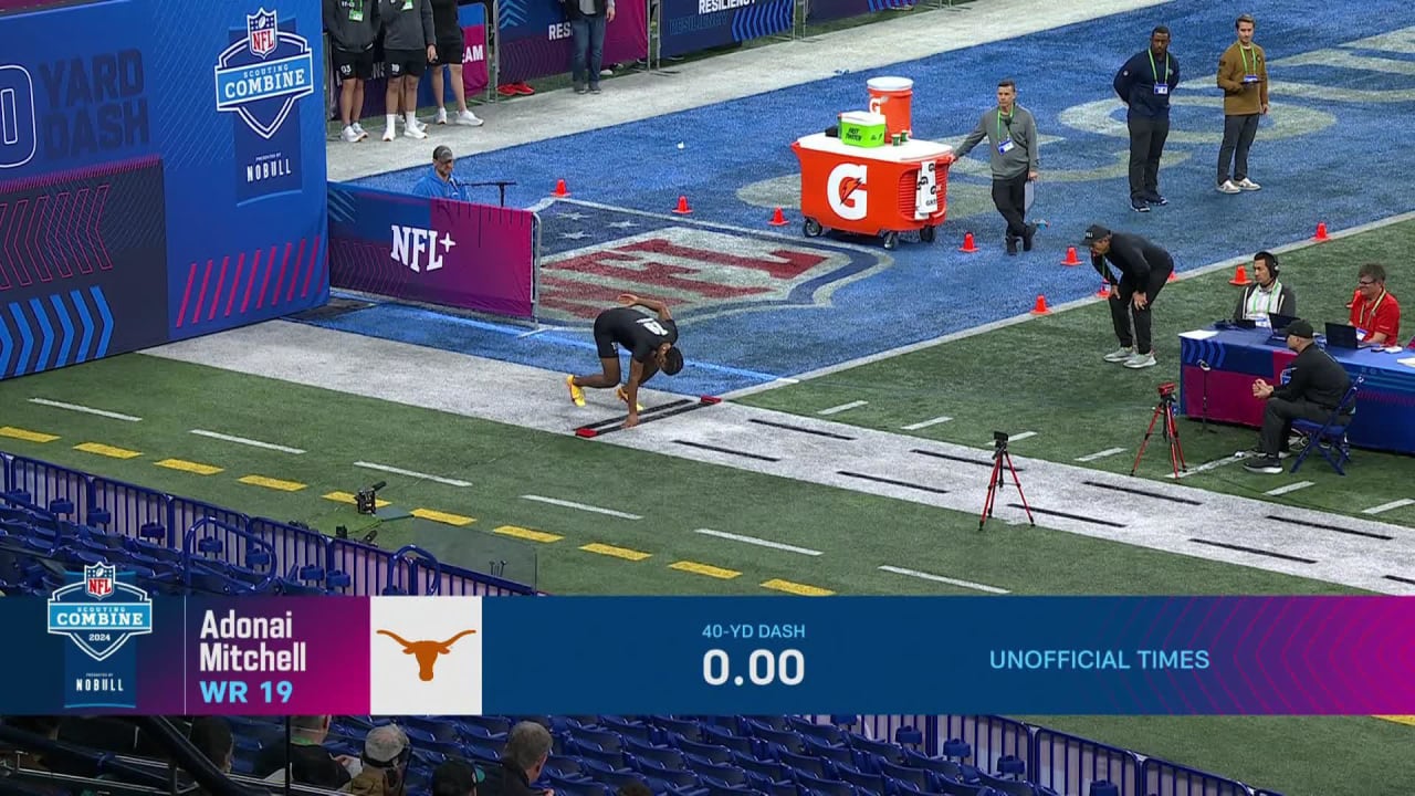 WR Adonai Mitchell (Texas) Runs 4.34Second 40Yard Dash at 2024 NFL