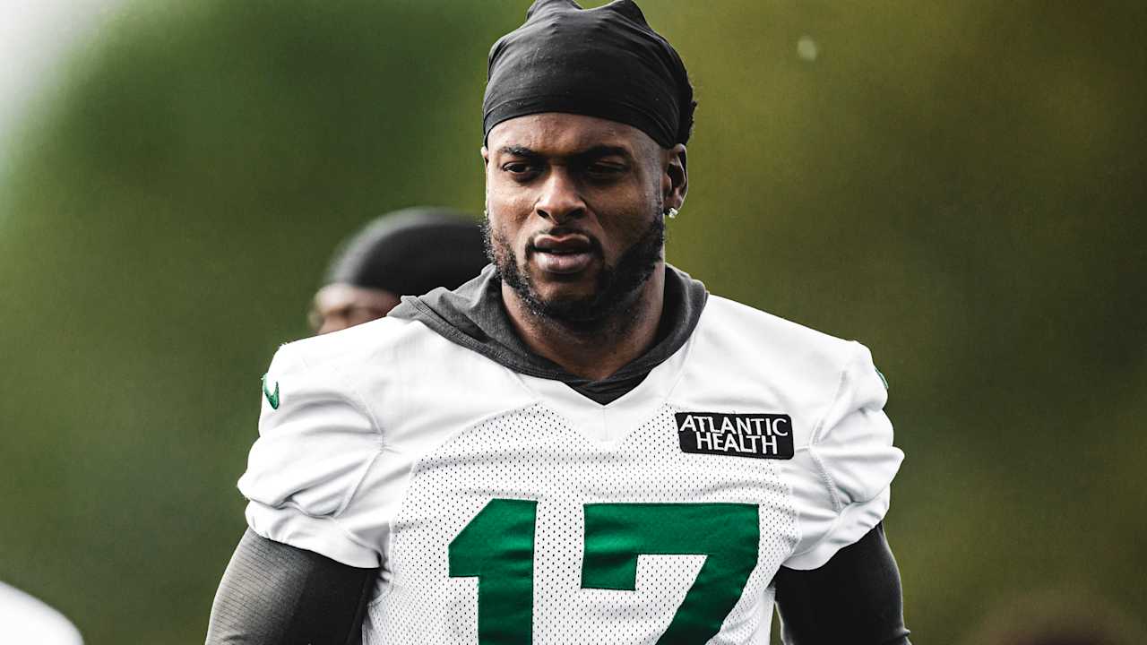 Davante Adams Says Aaron Rodgers 'Is a Big Part of Why I Am Who I Am'