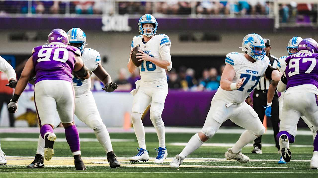 Detroit Lions QB Jared Goff continues to have an impressive day in Minnesota