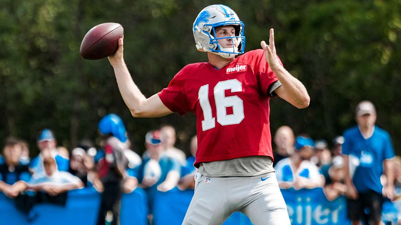 Jared Goff Discusses Detroit Lions’ 2026 Offense Under Drew Petzing