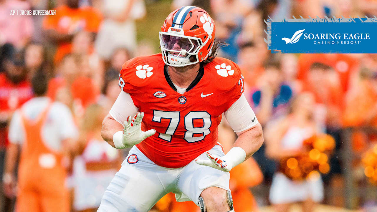 A CLOSER LOOK: Detroit Lions offensive lineman Blake Miller