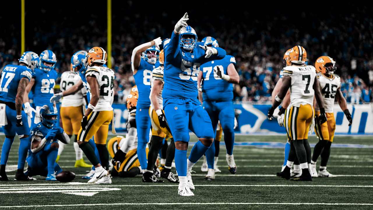 Lions clinch playoff berth with 34-31 win over Packers