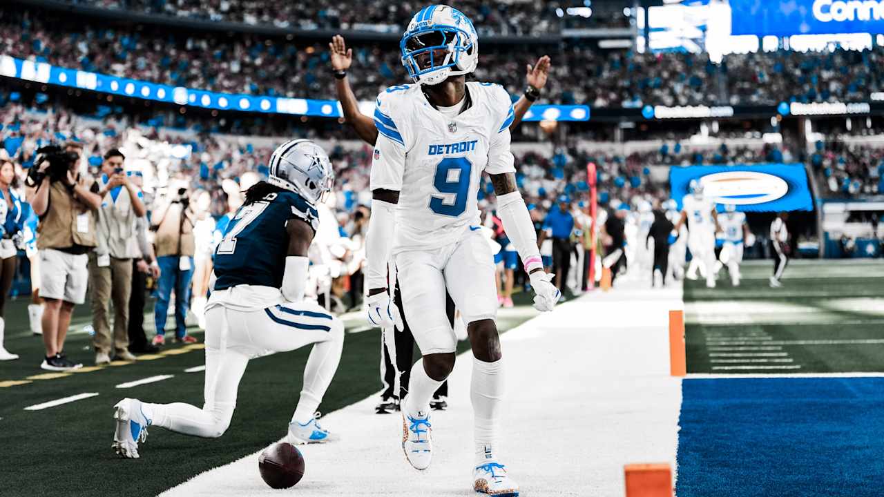 HIGHLIGHT: Goff finds Williams for 37-yard TD