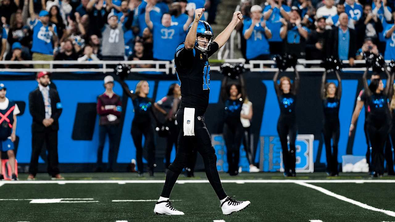 Detroit Lions QB Jared Goff makes NFL history with a perfect game against the Seattle Seahawks