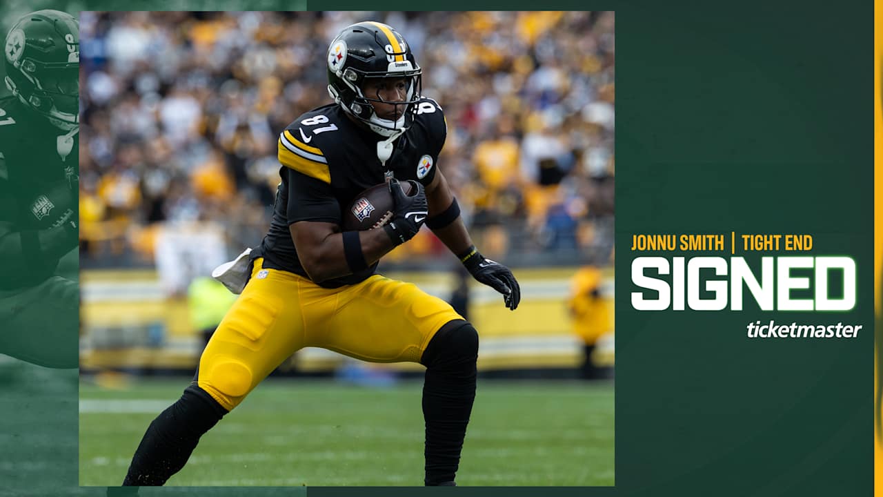 Packers sign Jonnu Smith