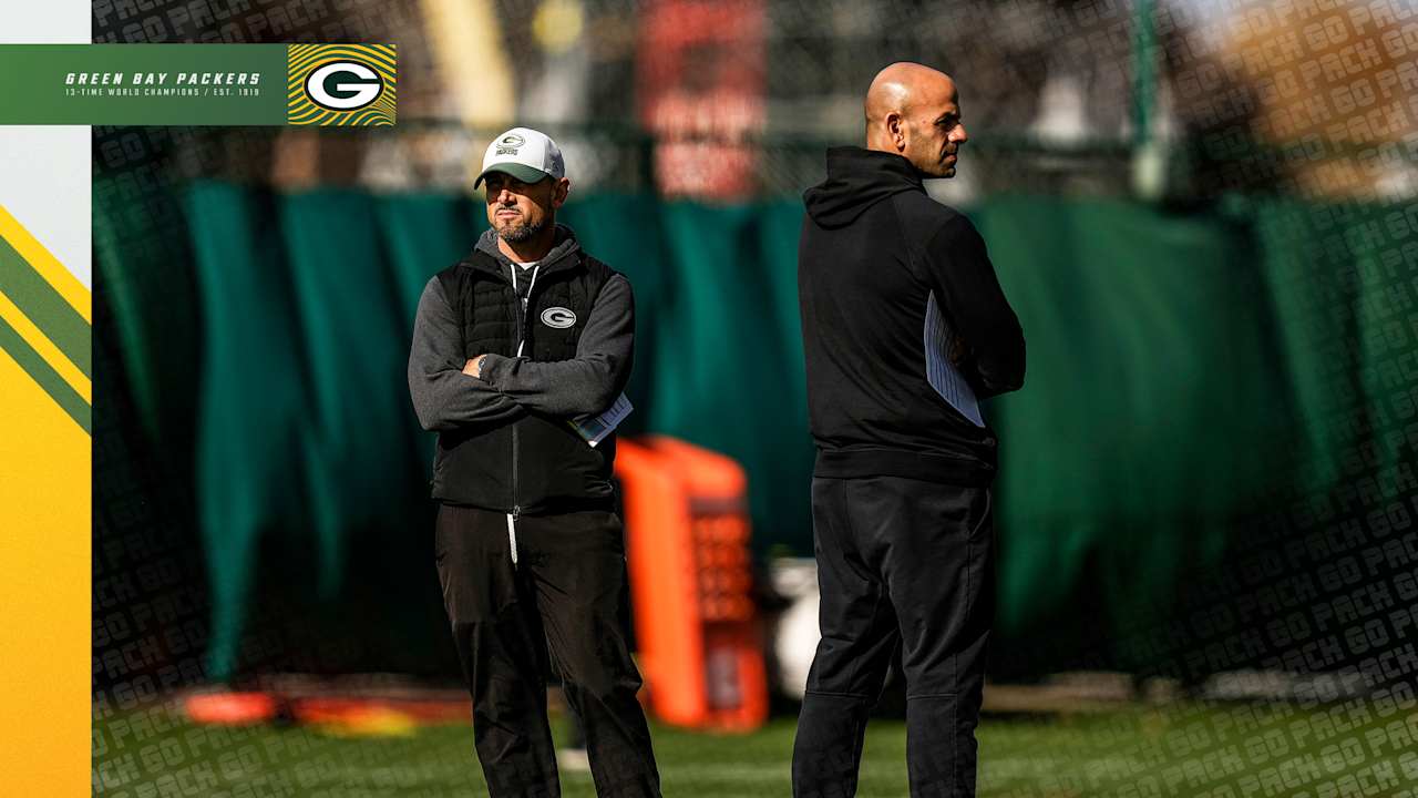 Former Jets coach Robert Saleh supports the Packers on offense